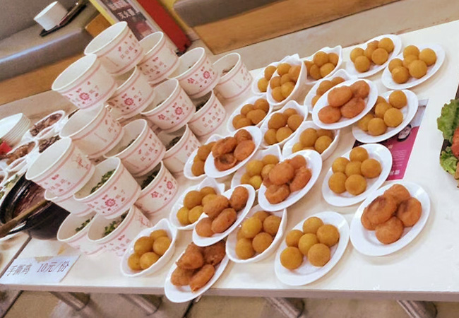 感恩回饋美食節,美食在食堂，好吃在豐泉